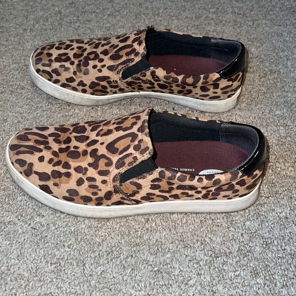 Dr. Scholls Madison slip on sneakers leopard size 7.5 - Picture 2 of 8